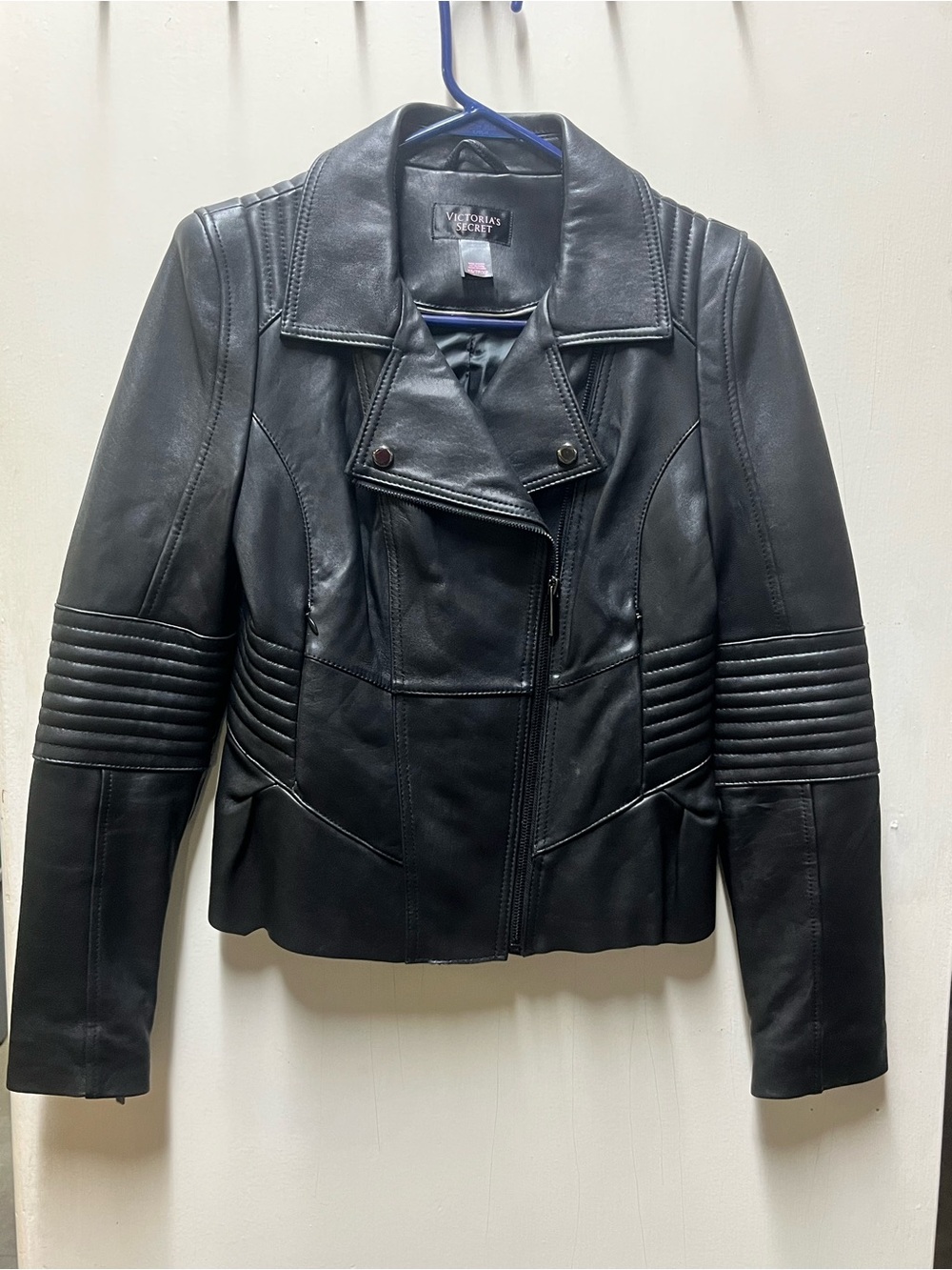 Victoria’s Secret Women’s Cute Black Faux Leather Classic Biker Jacket Size XS